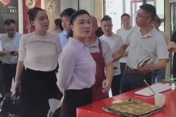 仙居县委书记研究院调研